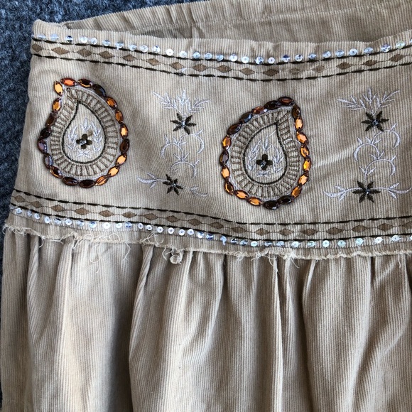 Fashion Bug corduroy tiered embroidered skirt size 18W - Picture 4 of 11
